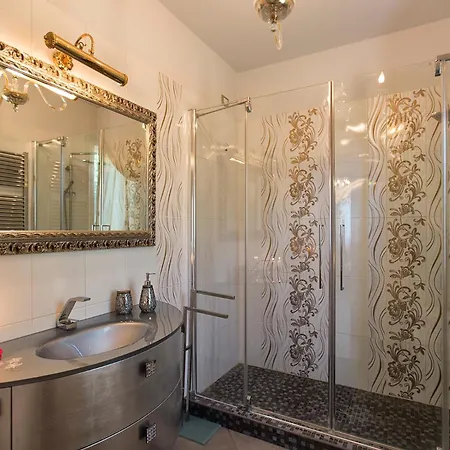 Clicksardegna Paradiso With Swimming Pool Large Garden And Tennis Court