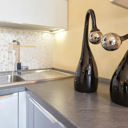 Clicksardegna Paradiso With Swimming Pool Large Garden And Tennis Court ألغيرو