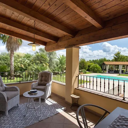 Paradiso With Swimming Pool Large Garden And Tennis Court *