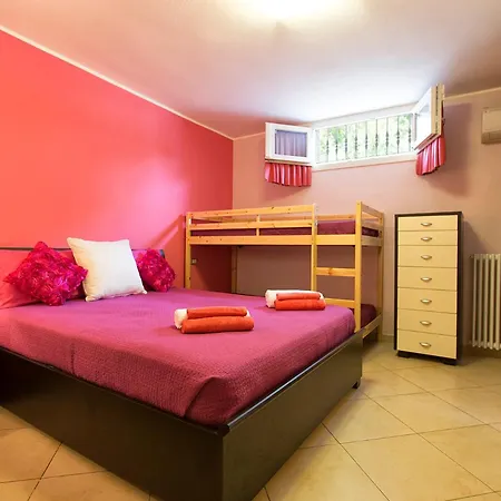 Villa Paradiso With Swimming Pool Large Garden And Tennis Court