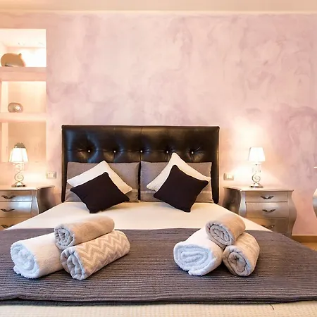 Paradiso With Swimming Pool Large Garden And Tennis Court Villa Alghero