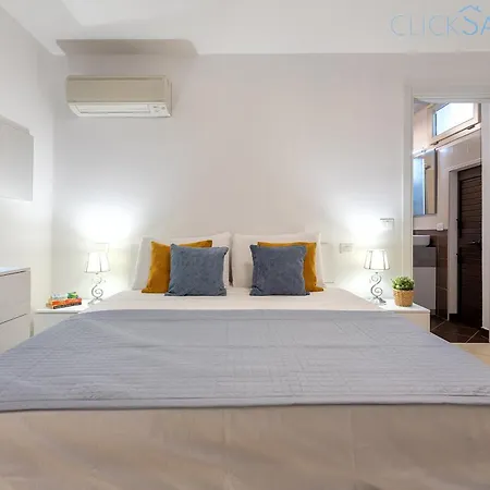 Clicksardegna Paradiso With Swimming Pool Large Garden And Tennis Court فيلة