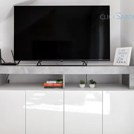 Clicksardegna Paradiso With Swimming Pool Large Garden And Tennis Court ألغيرو