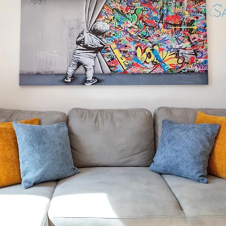 فيلة Clicksardegna Paradiso With Swimming Pool Large Garden And Tennis Court