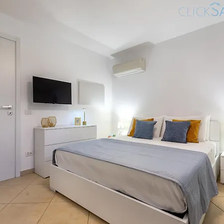 Clicksardegna Paradiso With Swimming Pool Large Garden And Tennis Court فيلة