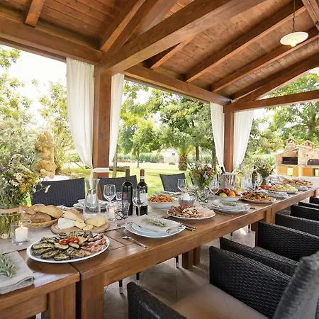 Villa Clicksardegna Paradiso With Swimming Pool Large Garden And Tennis Court Alghero