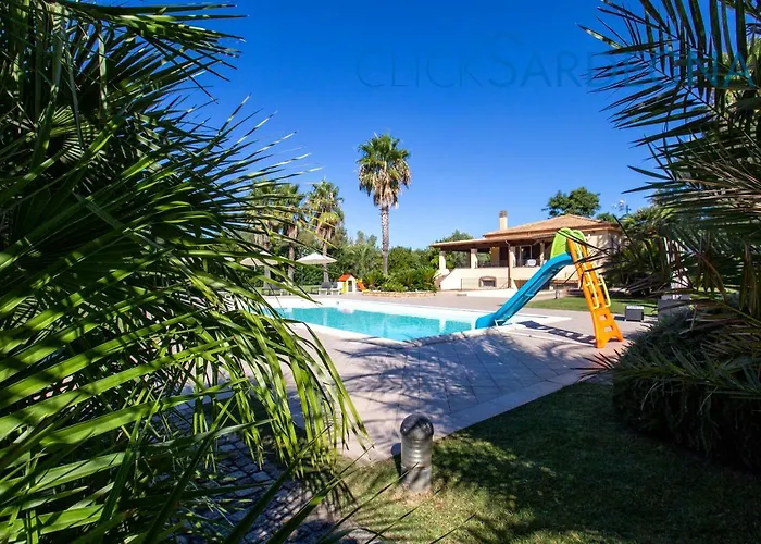 Villa Clicksardegna Paradiso With Swimming Pool Large Garden And Tennis Court *