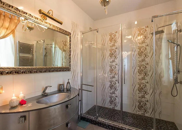 Clicksardegna Paradiso With Swimming Pool Large Garden And Tennis Court