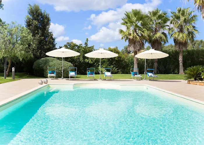 Villa Clicksardegna Paradiso With Swimming Pool Large Garden And Tennis Court Alghero