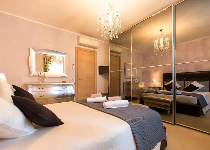 Villa Clicksardegna Paradiso With Swimming Pool Large Garden And Tennis Court Alghero