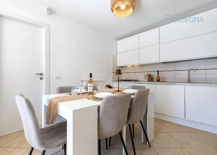 Clicksardegna Paradiso With Swimming Pool Large Garden And Tennis Court Villa *
