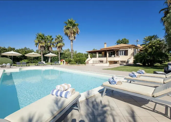 Clicksardegna Paradiso With Swimming Pool Large Garden And Tennis Court *