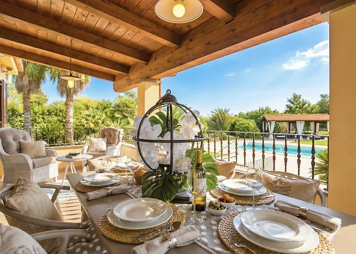 Clicksardegna Paradiso With Swimming Pool Large Garden And Tennis Court